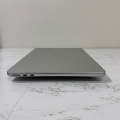 【良品】【1週間保証】MacBook Air 13インチ / 2022 / M2 / 16GB / 512GB 192881
