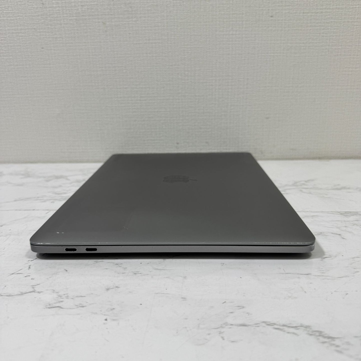 【良品】【1週間保証】MacBook Pro 13 2020 / Apple M1 / 16GB / 512GB