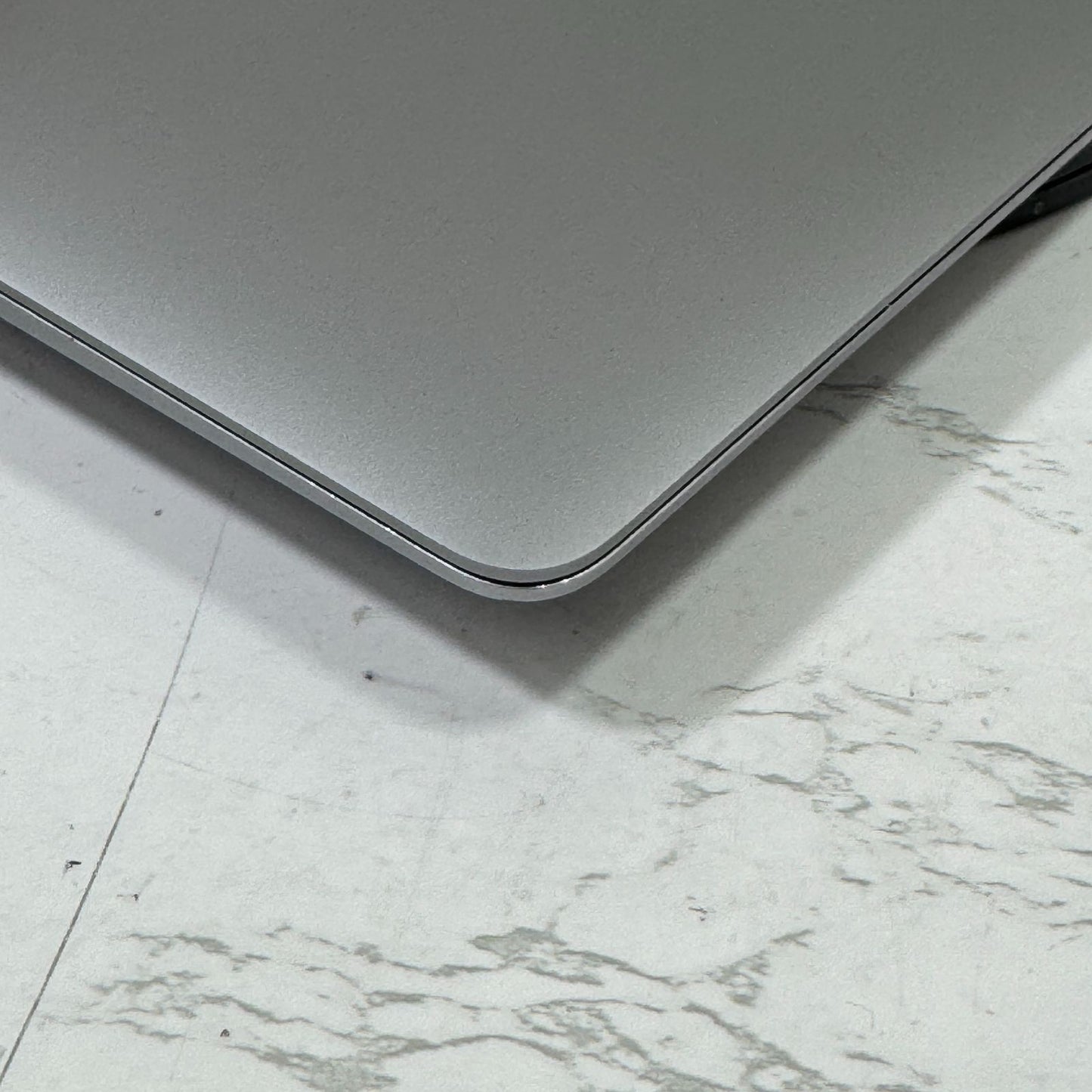 【良品】【1週間保証】MacBook Air 13インチ / 2020 / M1 / 16GB / 256GB 194122