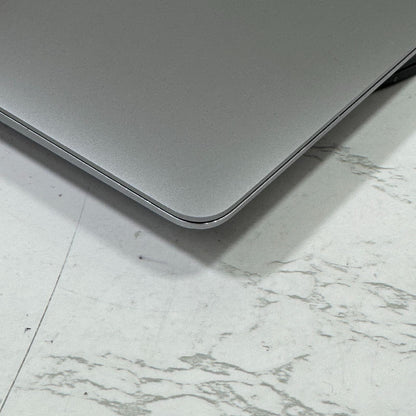 【良品】【1週間保証】MacBook Air 13インチ / 2020 / M1 / 16GB / 256GB 194122