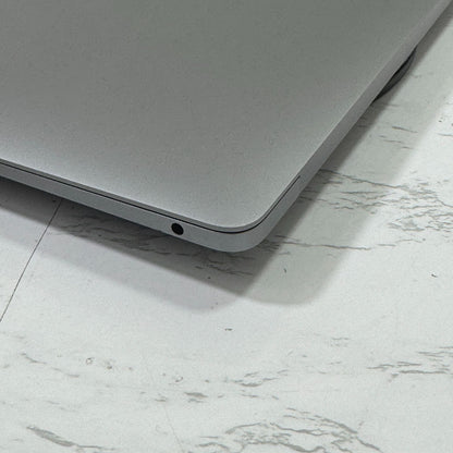 【良品】【1週間保証】MacBook Air 13インチ / 2020 / M1 / 16GB / 256GB 194128