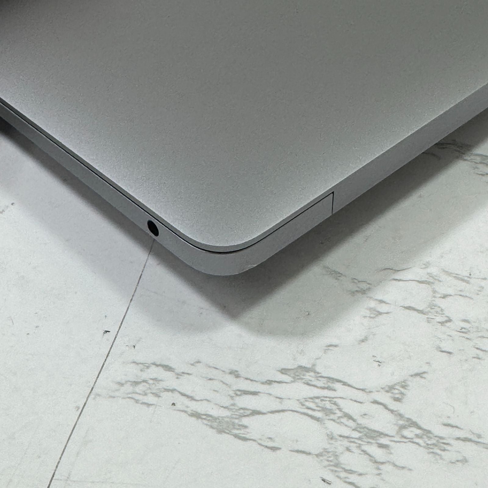 【良品】【1週間保証】MacBook Air 13インチ / 2020 / M1 / 16GB / 256GB 194122