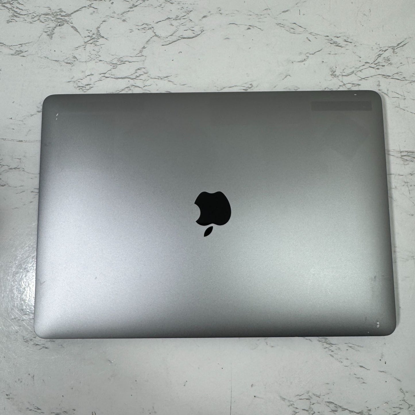 【良品】【1週間保証】MacBook Pro 13 2020 / Apple M1 / 16GB / 512GB