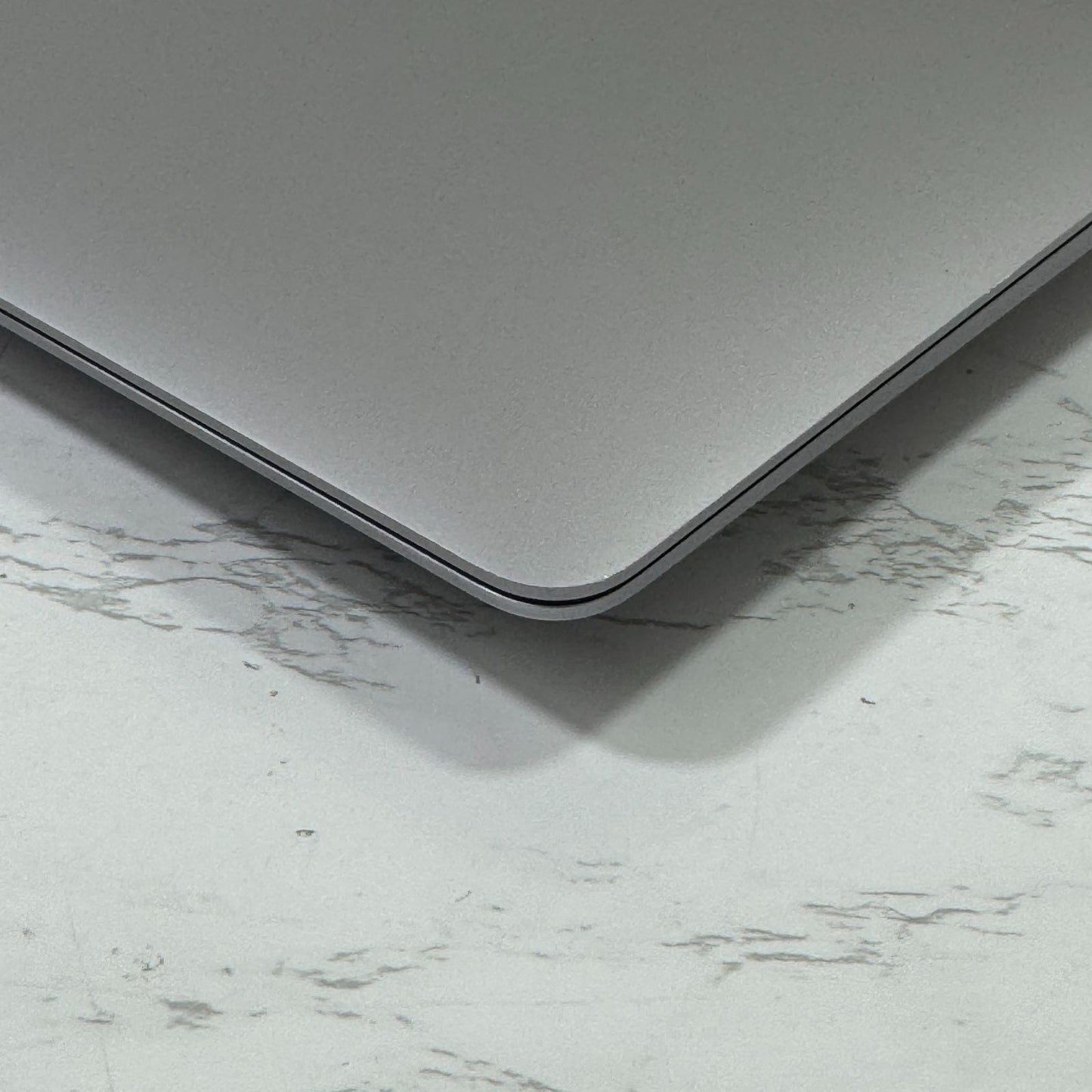 【良品】【1週間保証】MacBook Air 13インチ / 2020 / M1 / 16GB / 512GB 191437