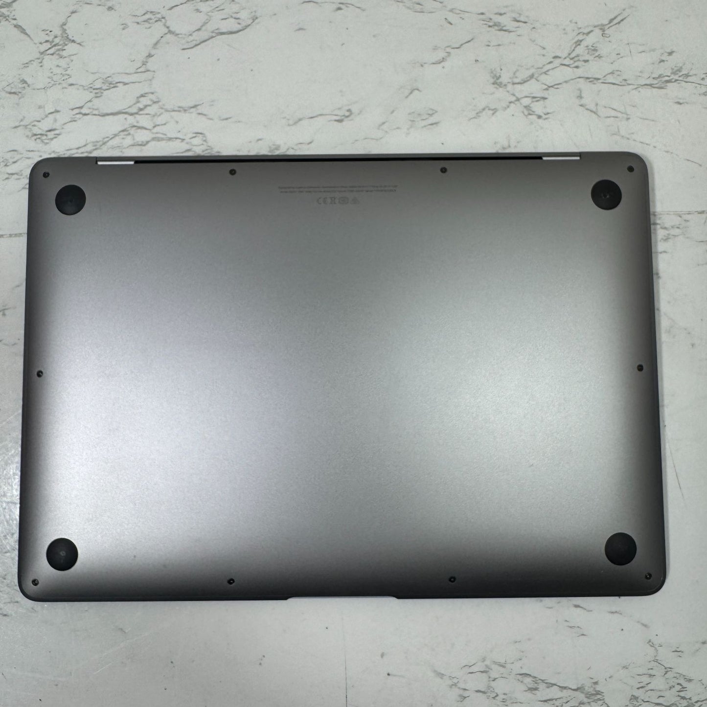 【良品】【1週間保証】MacBook Air 13インチ / 2020 / M1 / 16GB / 256GB 193805