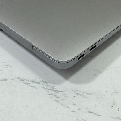 【良品】【1週間保証】MacBook Air 13インチ / 2020 / M1 / 16GB / 256GB 194121