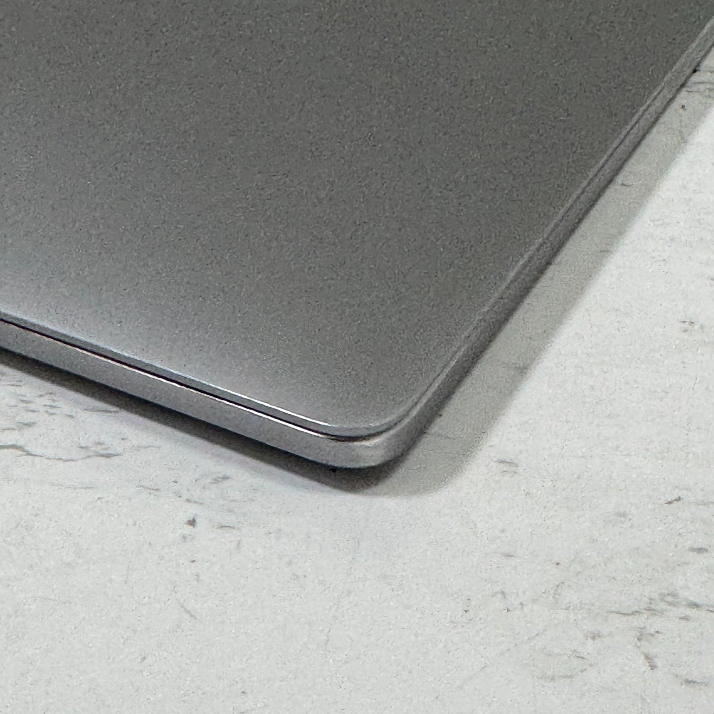 【良品】【1週間保証】MacBook Pro 13 2020 / Apple M1 / 16GB / 512GB