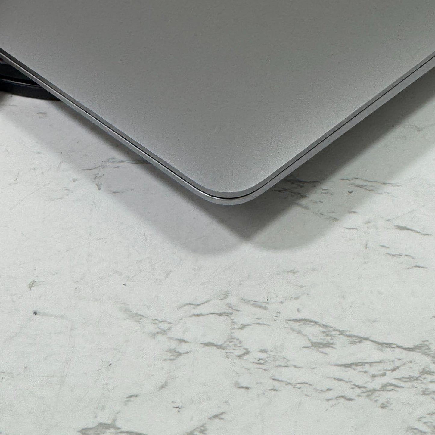 【良品】【1週間保証】MacBook Air 13インチ / 2020 / M1 / 16GB / 256GB 194138