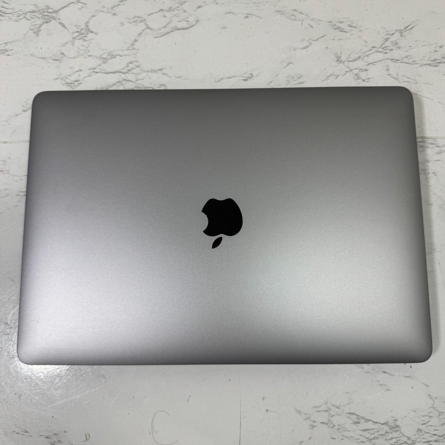 【良品】【1週間保証】MacBook Air 13インチ / 2020 / M1 / 16GB / 256GB 194110