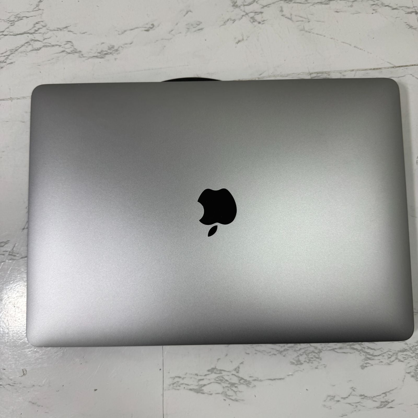 【良品】【1週間保証】MacBook Air 13インチ / 2020 / M1 / 16GB / 256GB 194313
