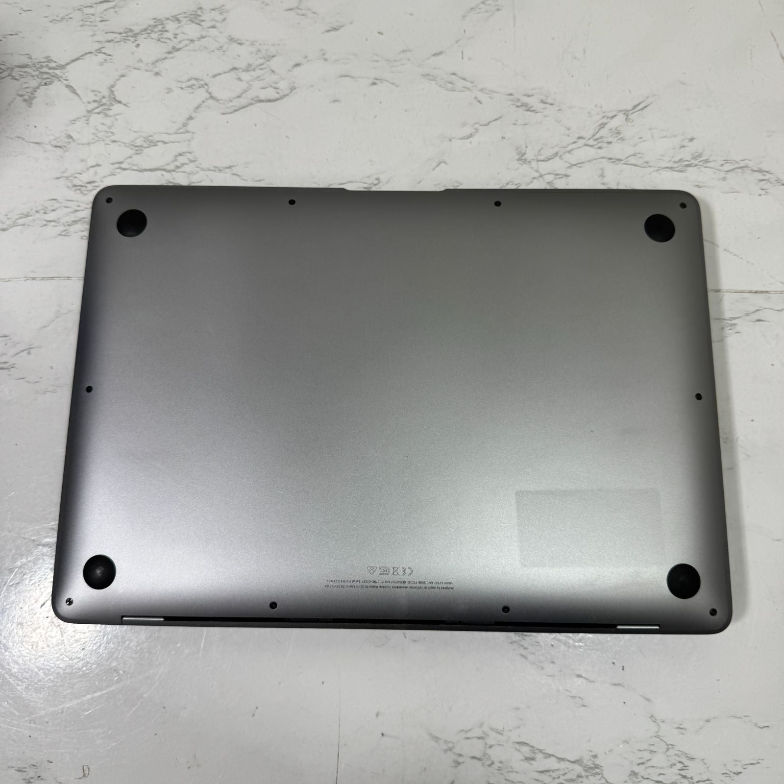 【良品】【1週間保証】MacBook Air 13インチ / 2020 / M1 / 16GB / 256GB 194313