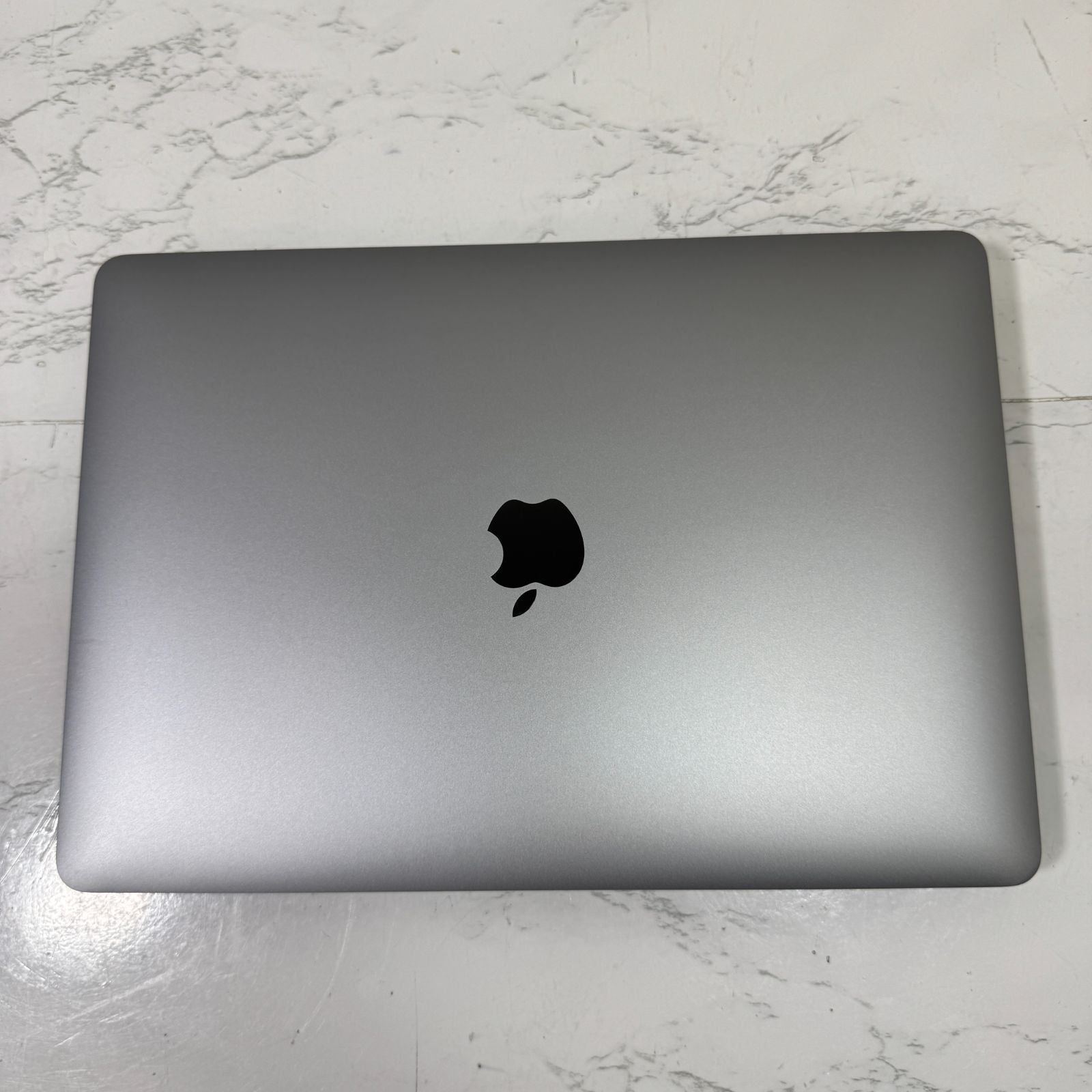 【良品】【1週間保証】MacBook Air 13インチ / 2020 / M1 / 16GB / 256GB 189636