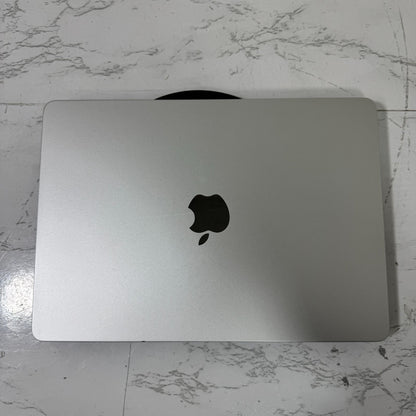 【良品】【1週間保証】MacBook Air 13インチ / 2022 / M2 / 16GB / 512GB 192881