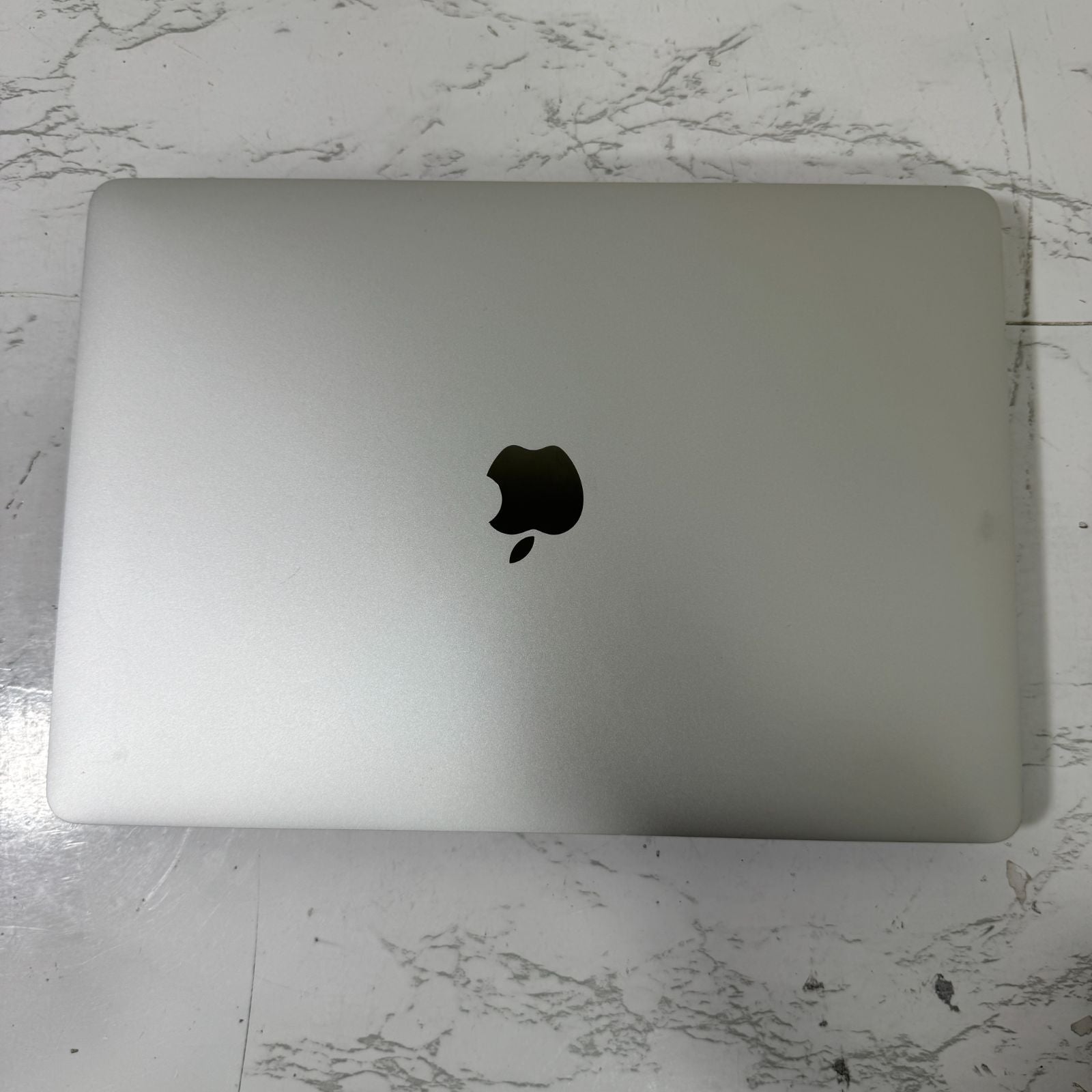【良品】【1週間保証】MacBook Pro 13インチ 2019 / Core i7 / 16GB / 512GB