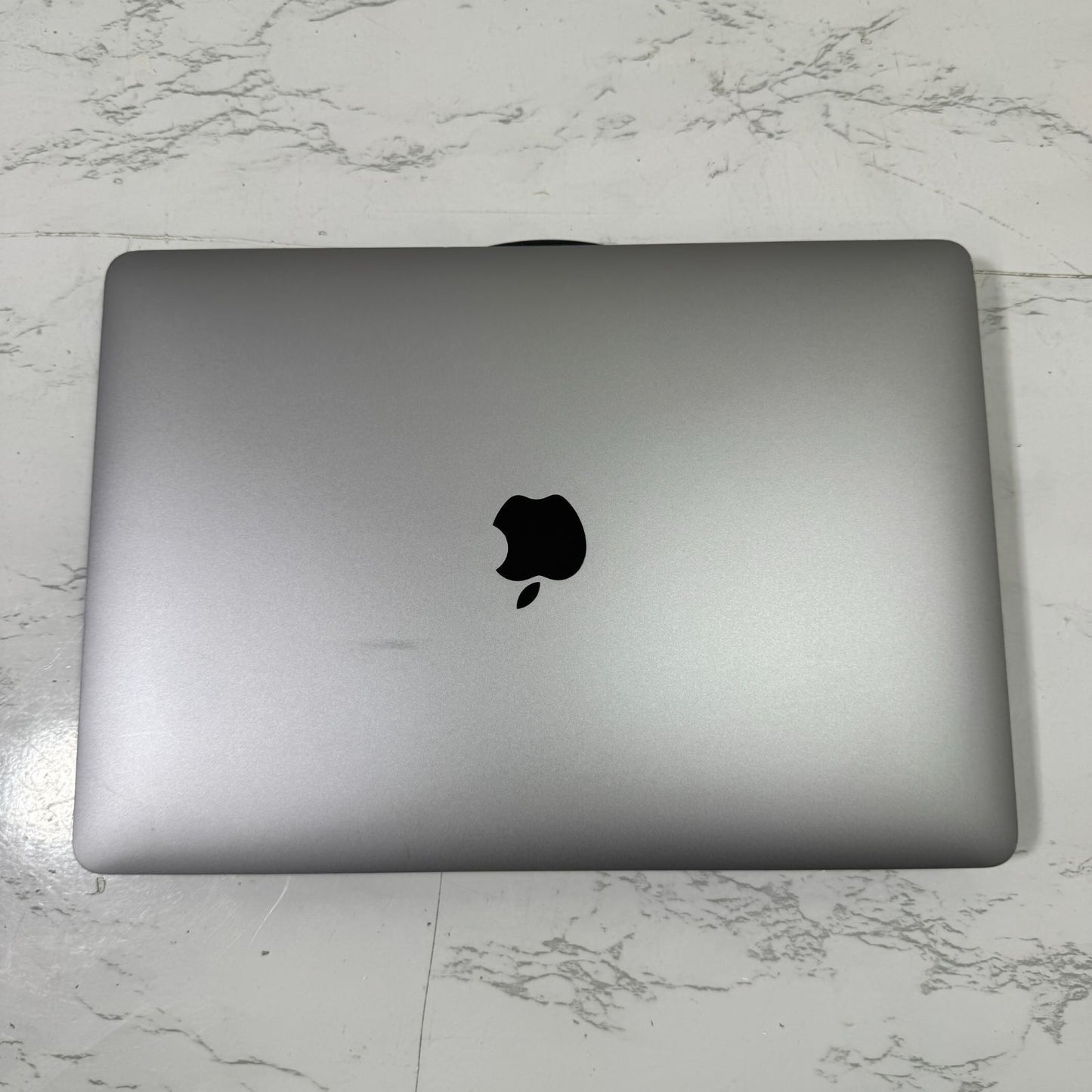 【良品】【1週間保証】MacBook Air 13インチ / 2020 / M1 / 16GB / 512GB 191437