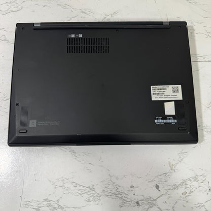 【美品】【1週間保証】Lenovo X1 Carbon Gen 11 / Core i7 1365U / 32GB / 512GB 001527