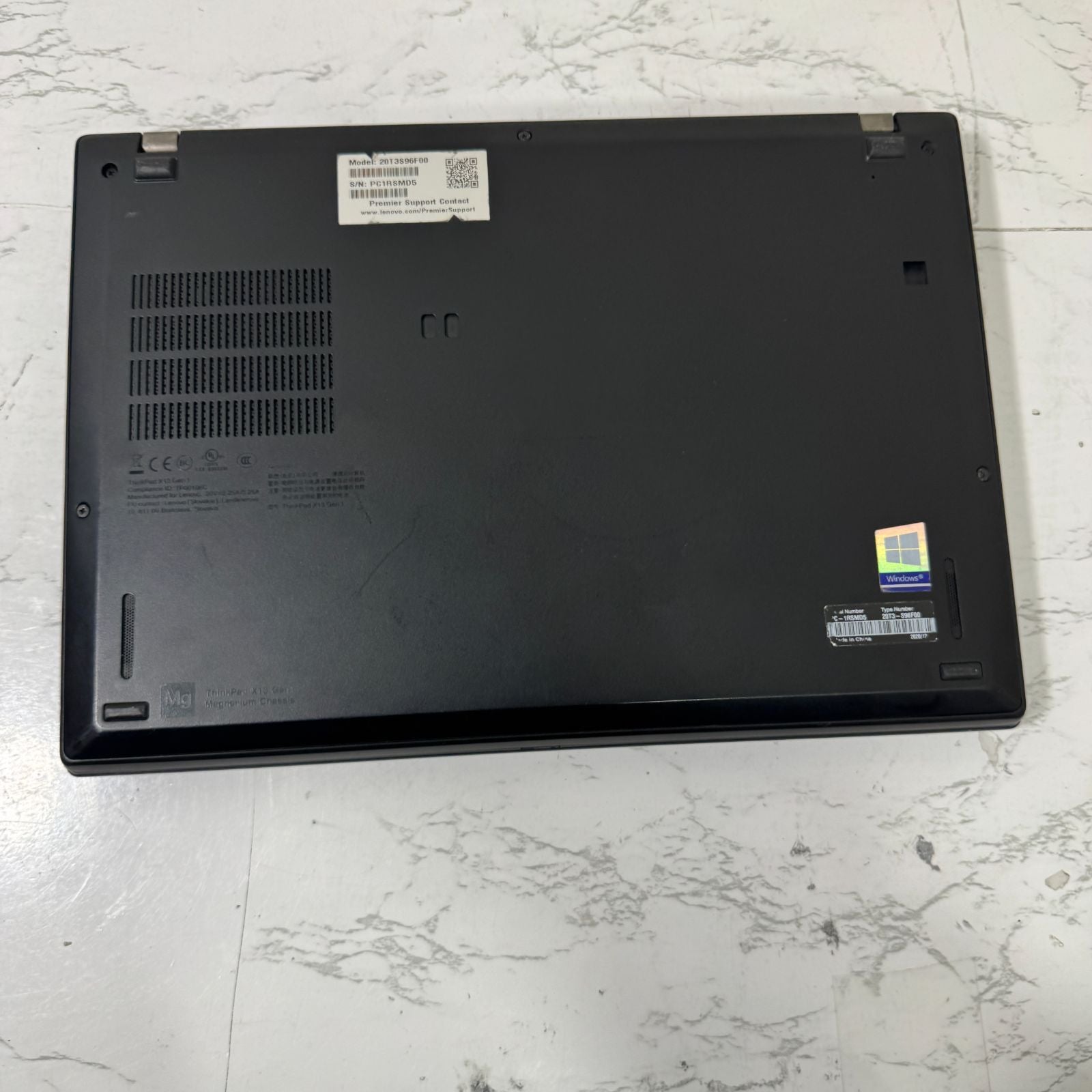 【美品】【1週間保証】Lenovo ThinkPad X13 Gen1 / Core i5 10310U / 8GB / 256GB 001478