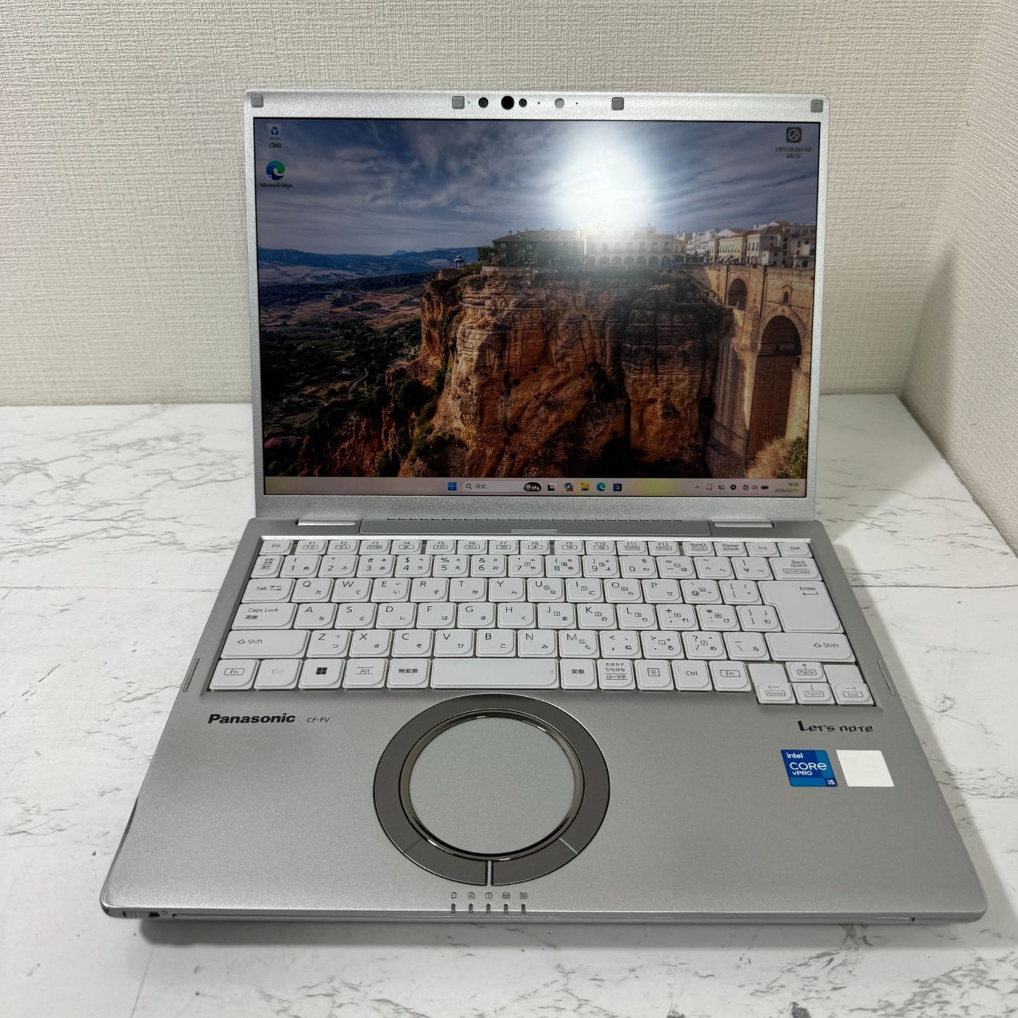 【美品】【1週間保証】Panasonic CF-FV1RDAKS / Core i5 1145G7 / 16GB / 256GB 000353
