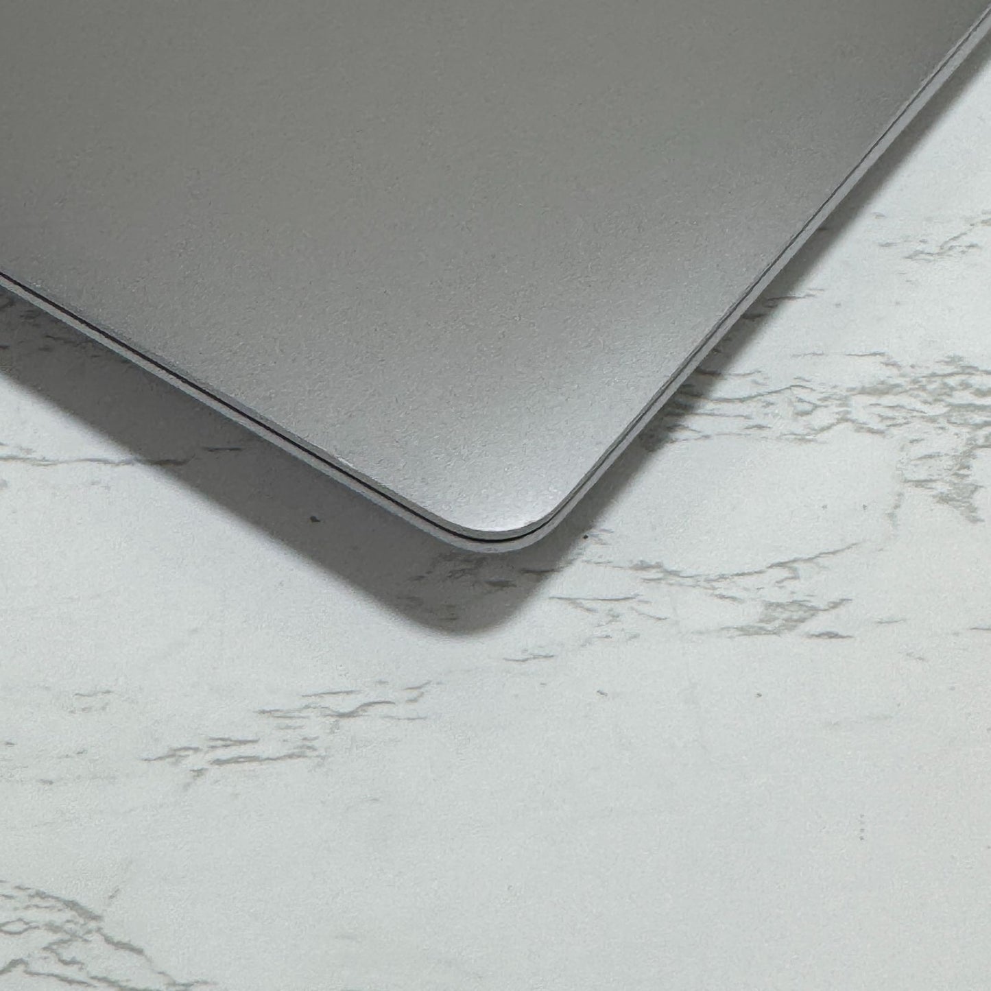 【良品】【1週間保証】MacBook Air 13インチ / 2020 / M1 / 16GB / 256GB 194130
