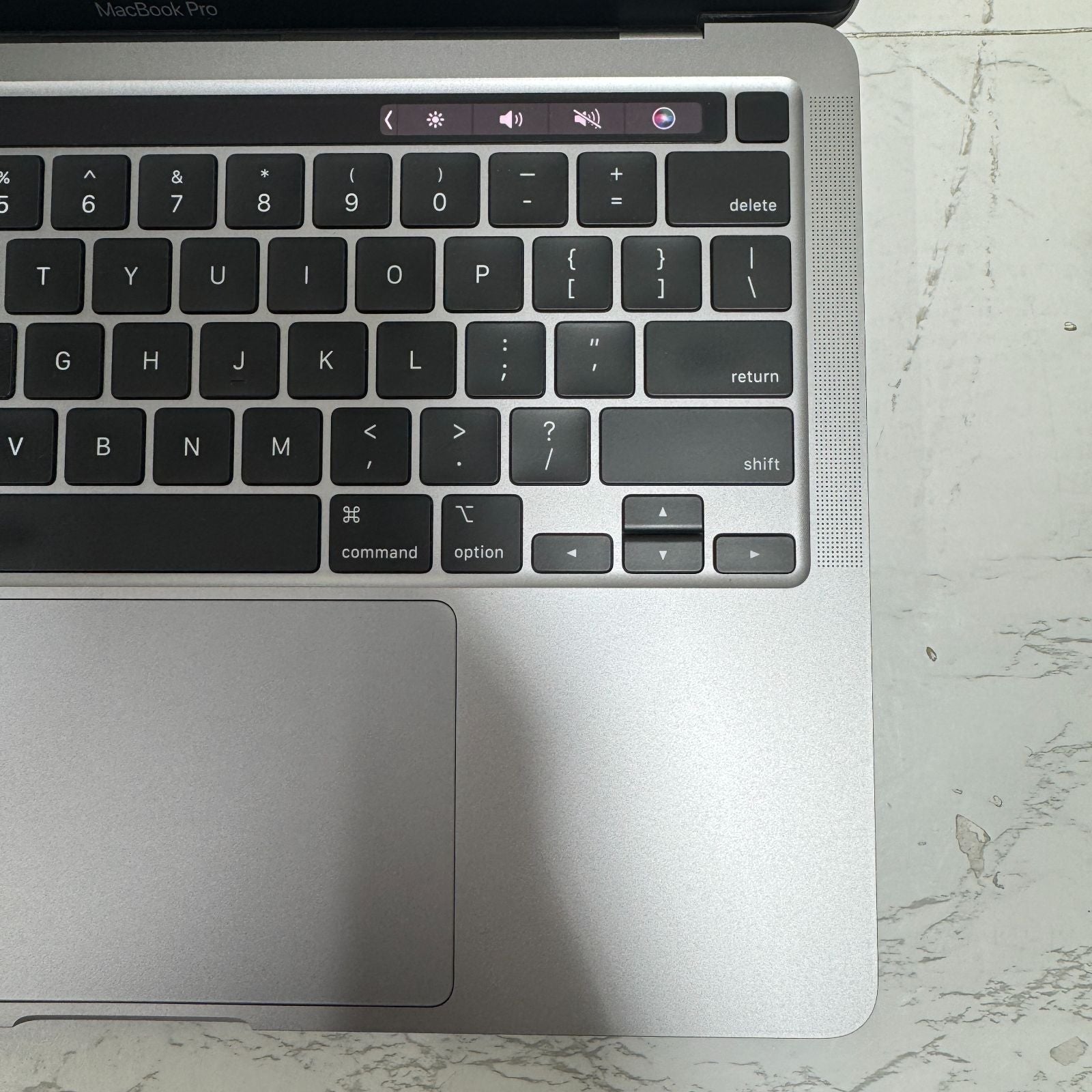 【凹みあり】【1週間保証】MacBook Pro 13インチ / 2020 / M1 / 16GB / 512GB 191691