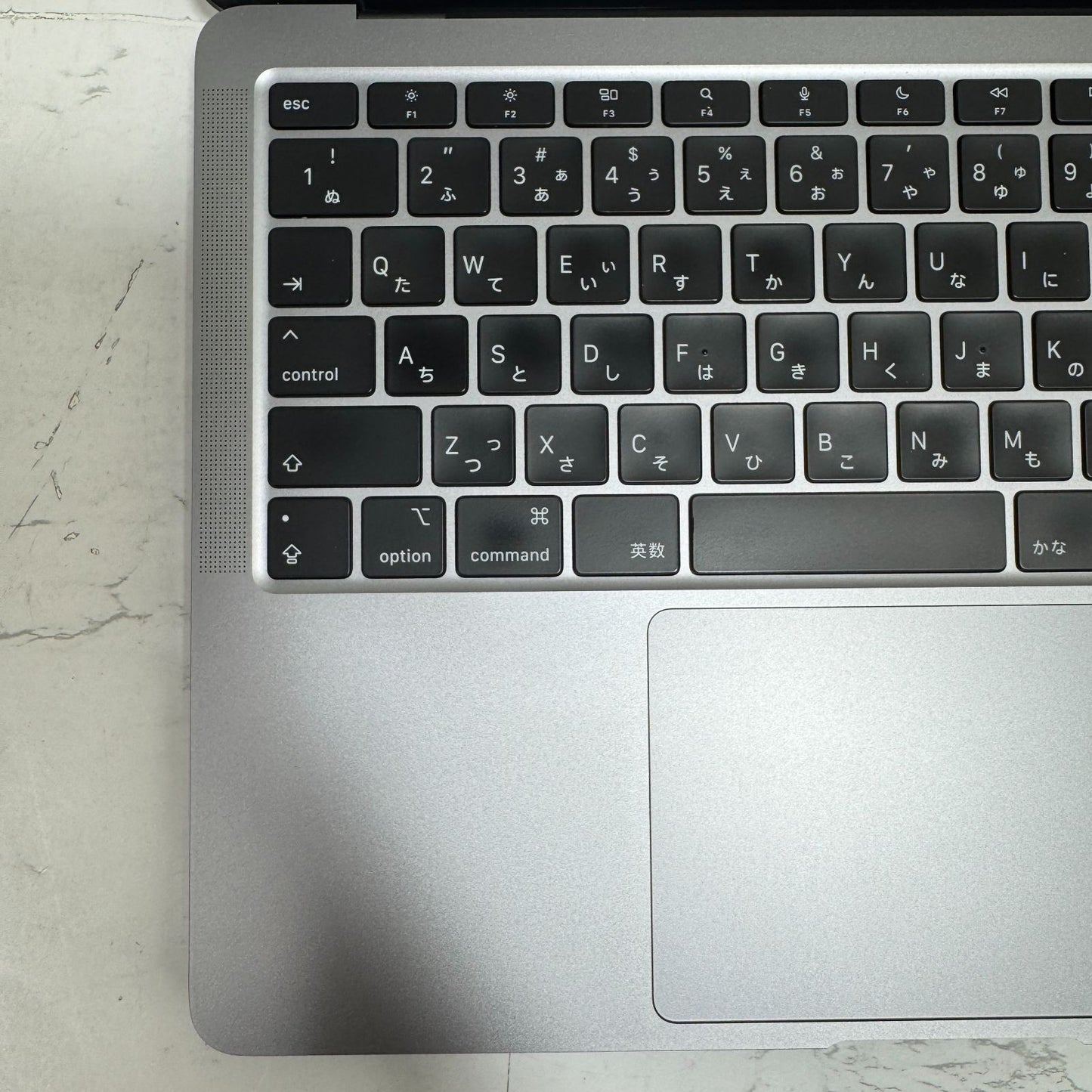 【良品】【1週間保証】MacBook Air 13インチ / 2020 / M1 / 16GB / 256GB 194123