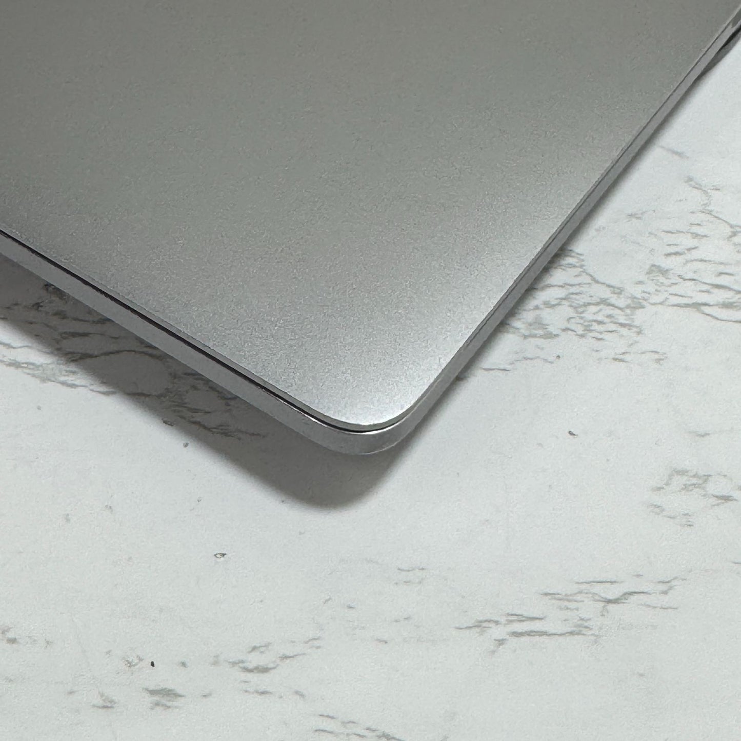 【汚れあり】【1週間保証】MacBook Pro 13インチ / 2020 / M1 / 16GB / 512GB 191681