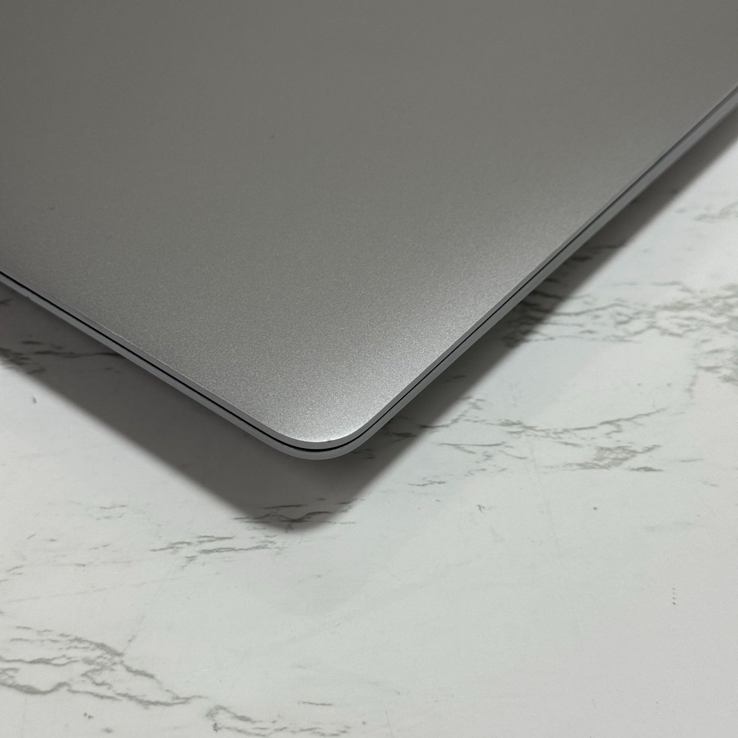 【良品】【1週間保証】MacBook Air 13インチ / 2020 / M1 / 16GB / 256GB 194117