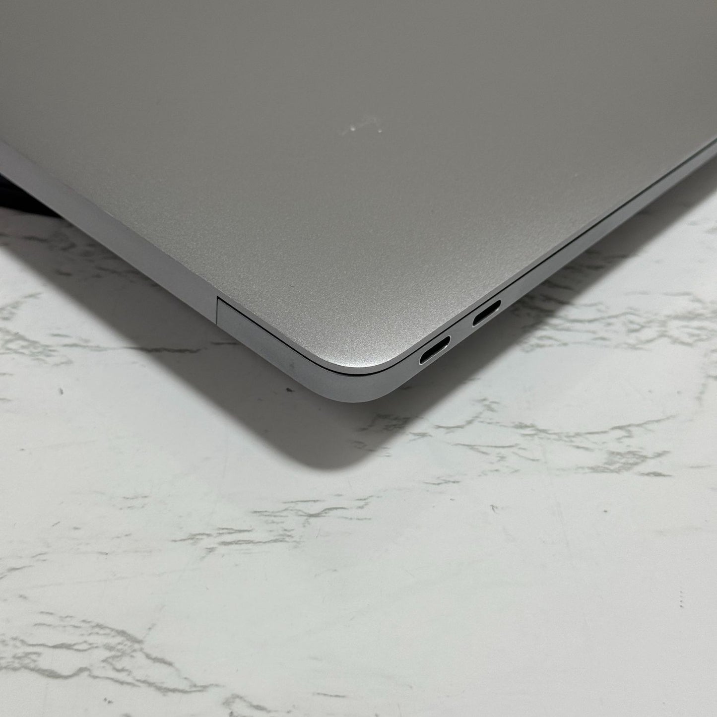【良品】【1週間保証】MacBook Air 13インチ / 2020 / M1 / 16GB / 256GB 194117