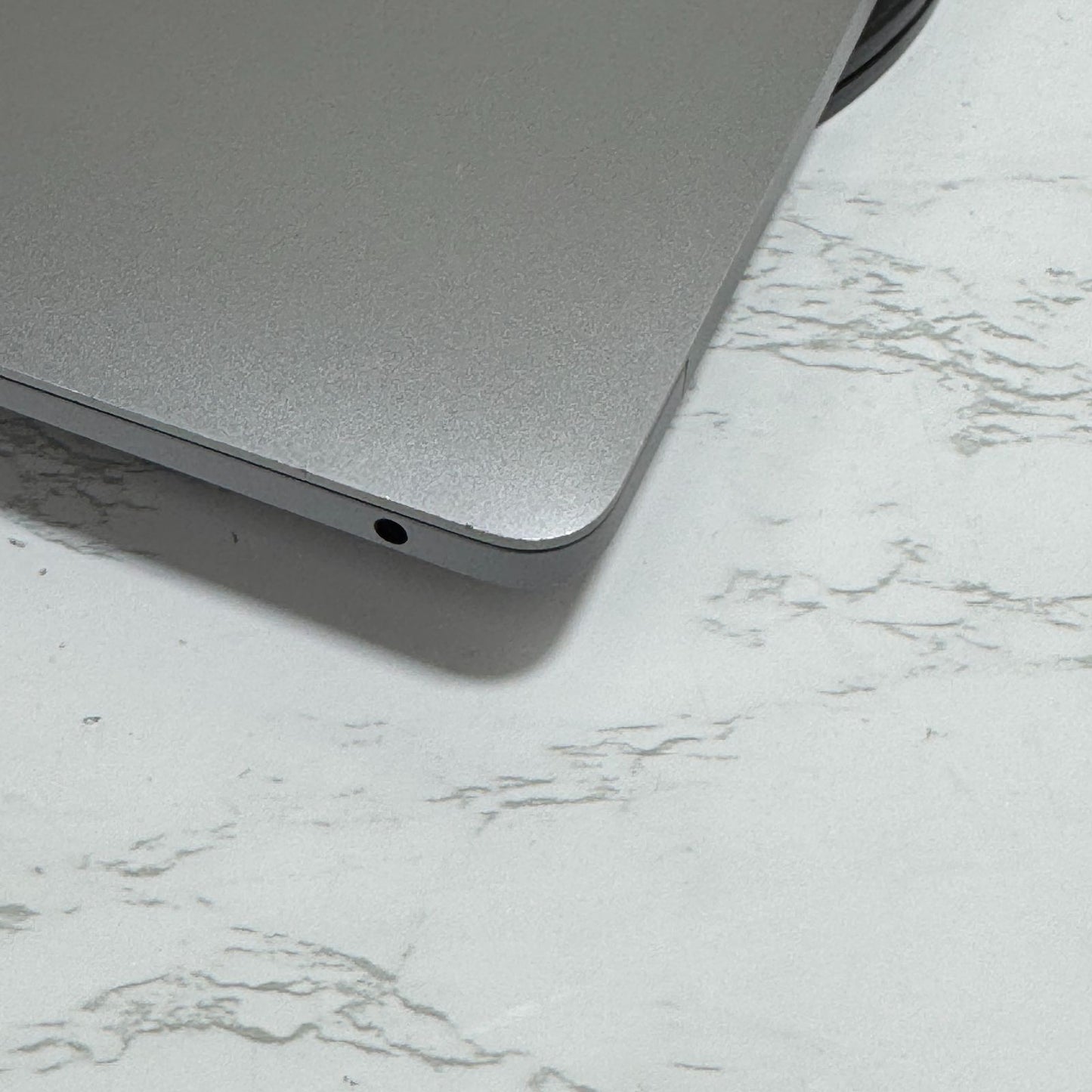 【良品】【1週間保証】MacBook Air 13インチ / 2020 / M1 / 16GB / 256GB 194132