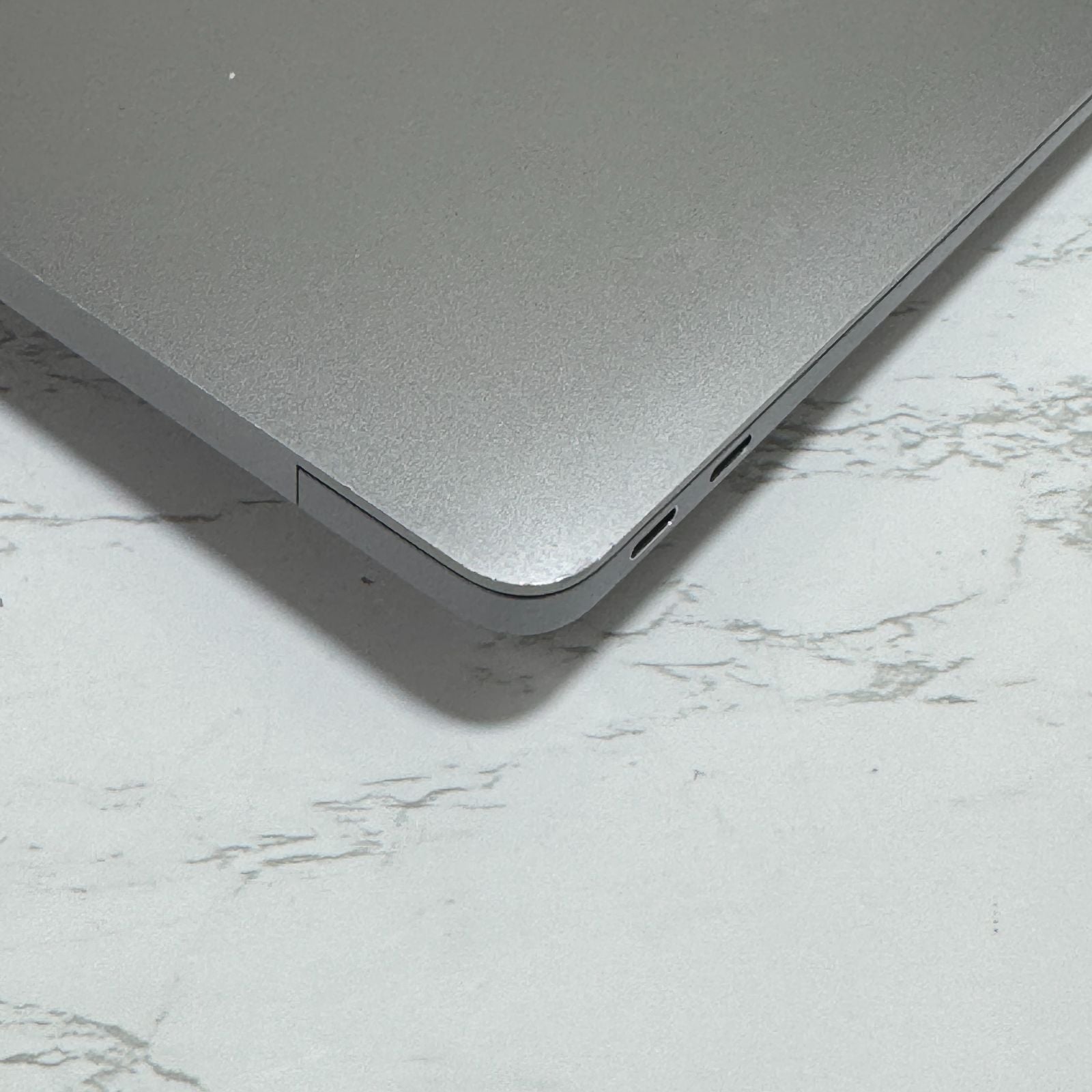 【良品】【1週間保証】MacBook Air 13インチ / 2020 / M1 / 16GB / 256GB 194132
