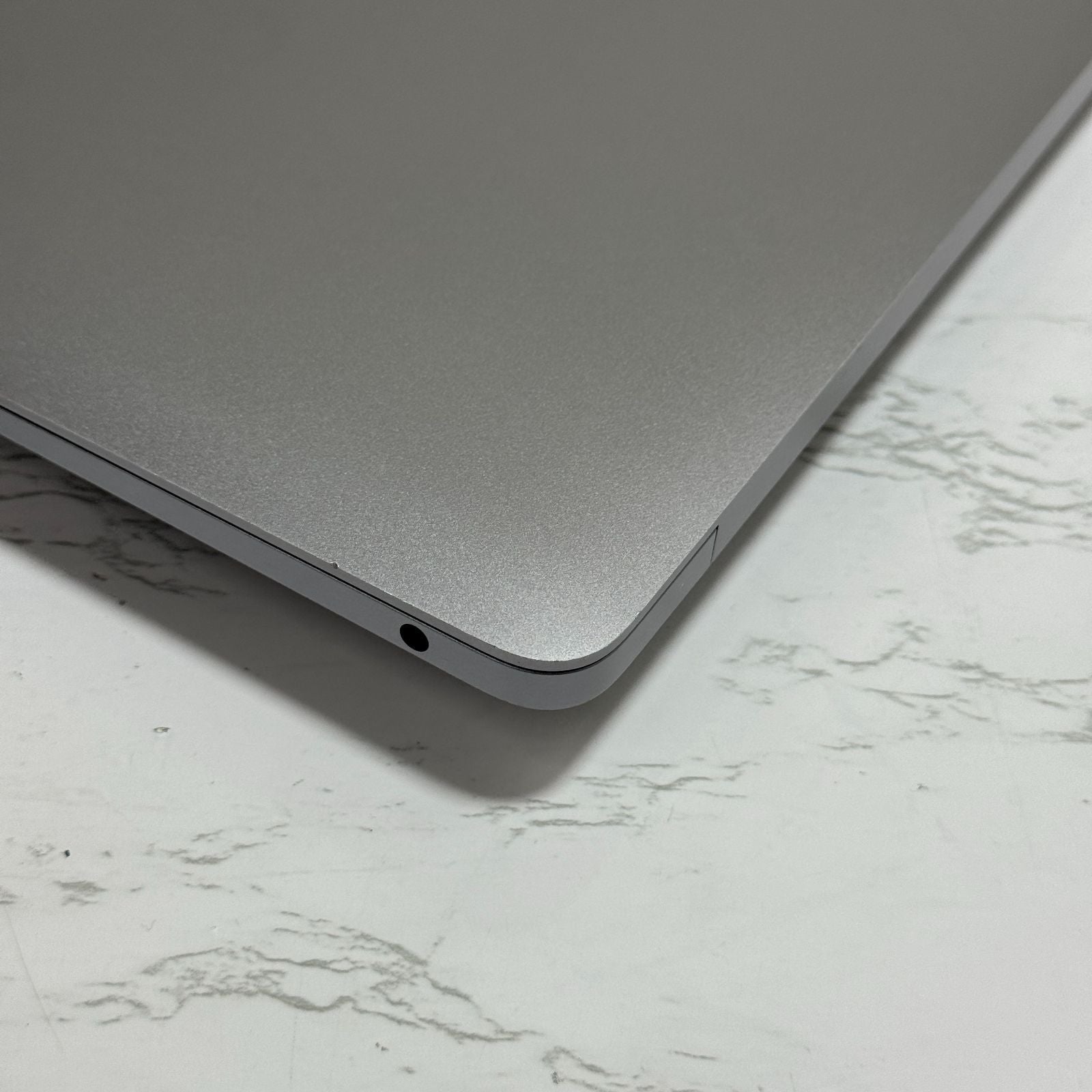 【良品】【1週間保証】MacBook Air 13インチ / 2020 / M1 / 16GB / 256GB 194137