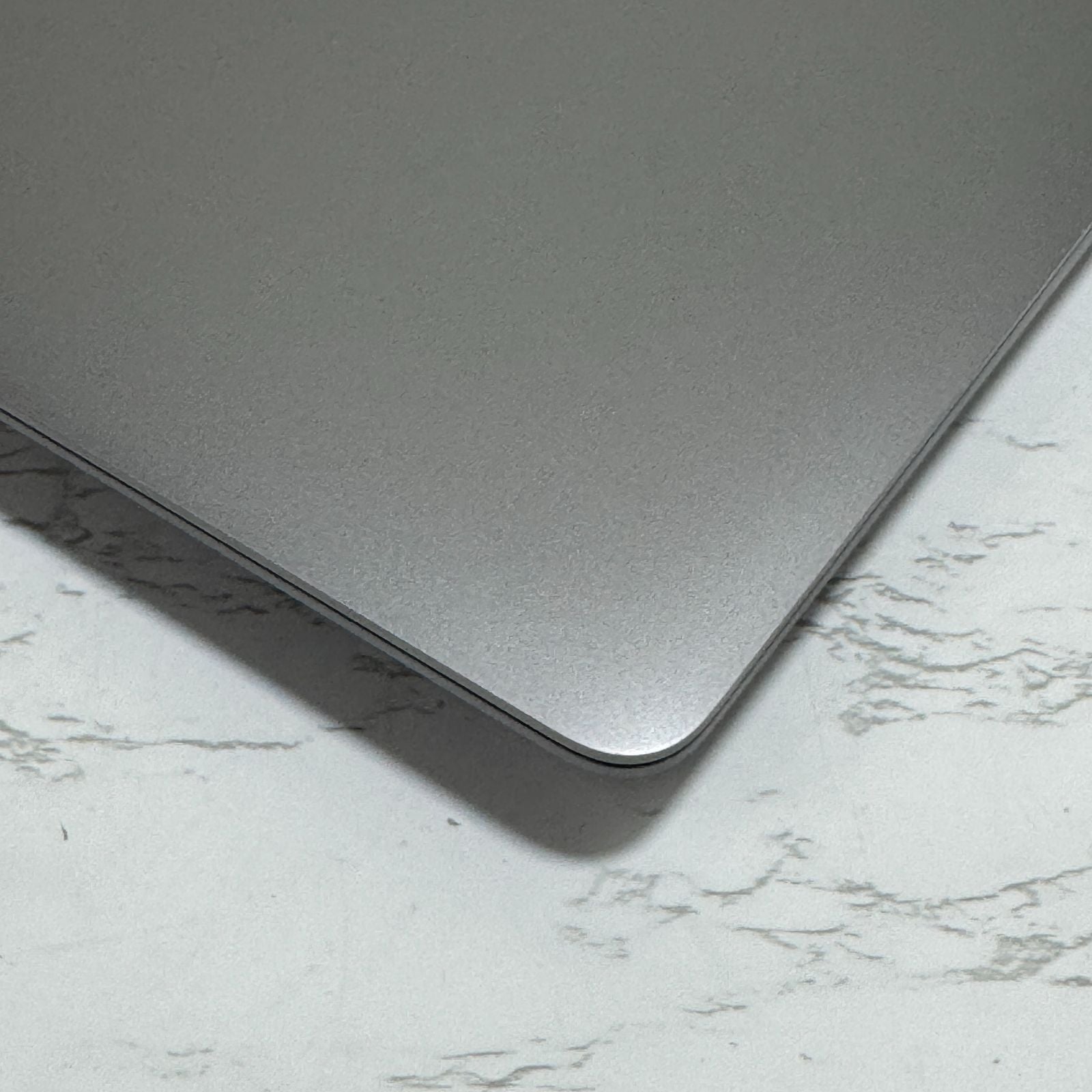 【良品】【1週間保証】MacBook Air 13インチ / 2020 / M1 / 16GB / 256GB 194123