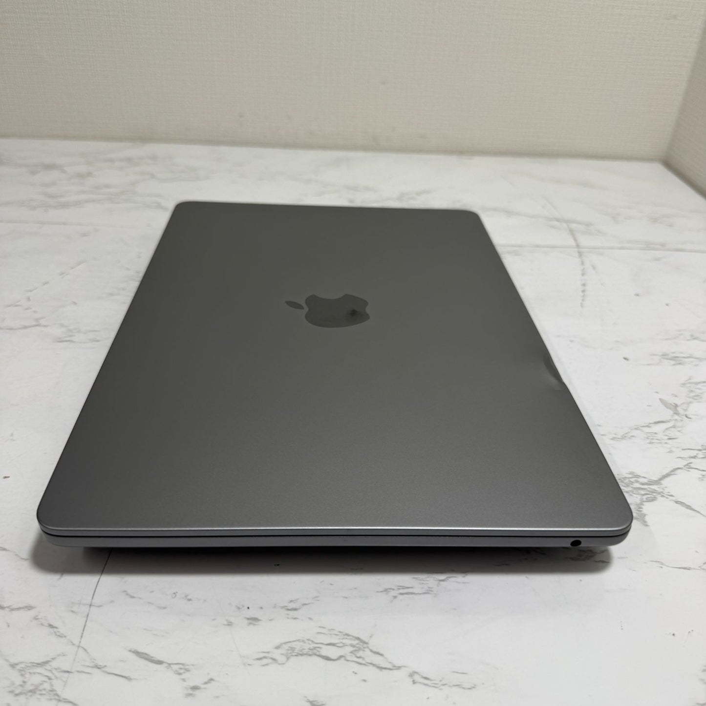 【凹み大あり】【1週間保証】MacBook Air 13インチ / 2022 / M2 / 16GB / 512GB 191450