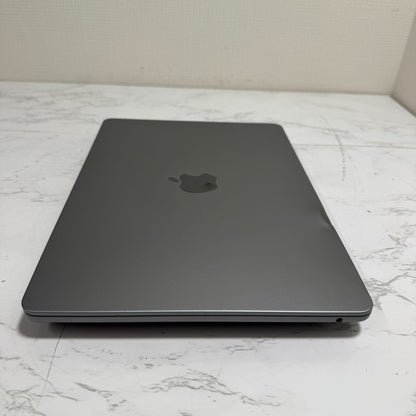 【凹み大あり】【1週間保証】MacBook Air 13インチ / 2022 / M2 / 16GB / 512GB 191450