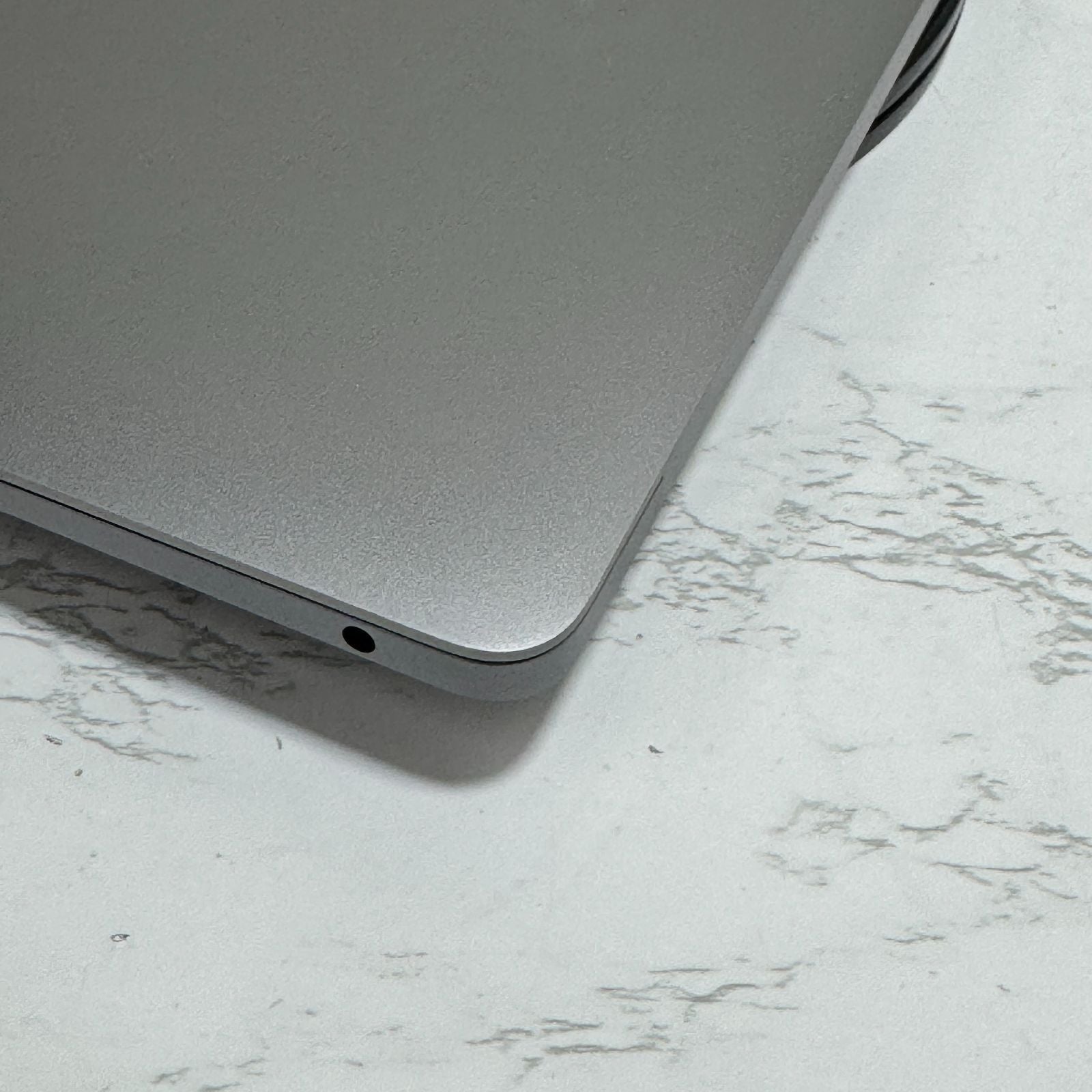 【良品】【1週間保証】MacBook Air 13インチ / 2020 / M1 / 16GB / 256GB 194123