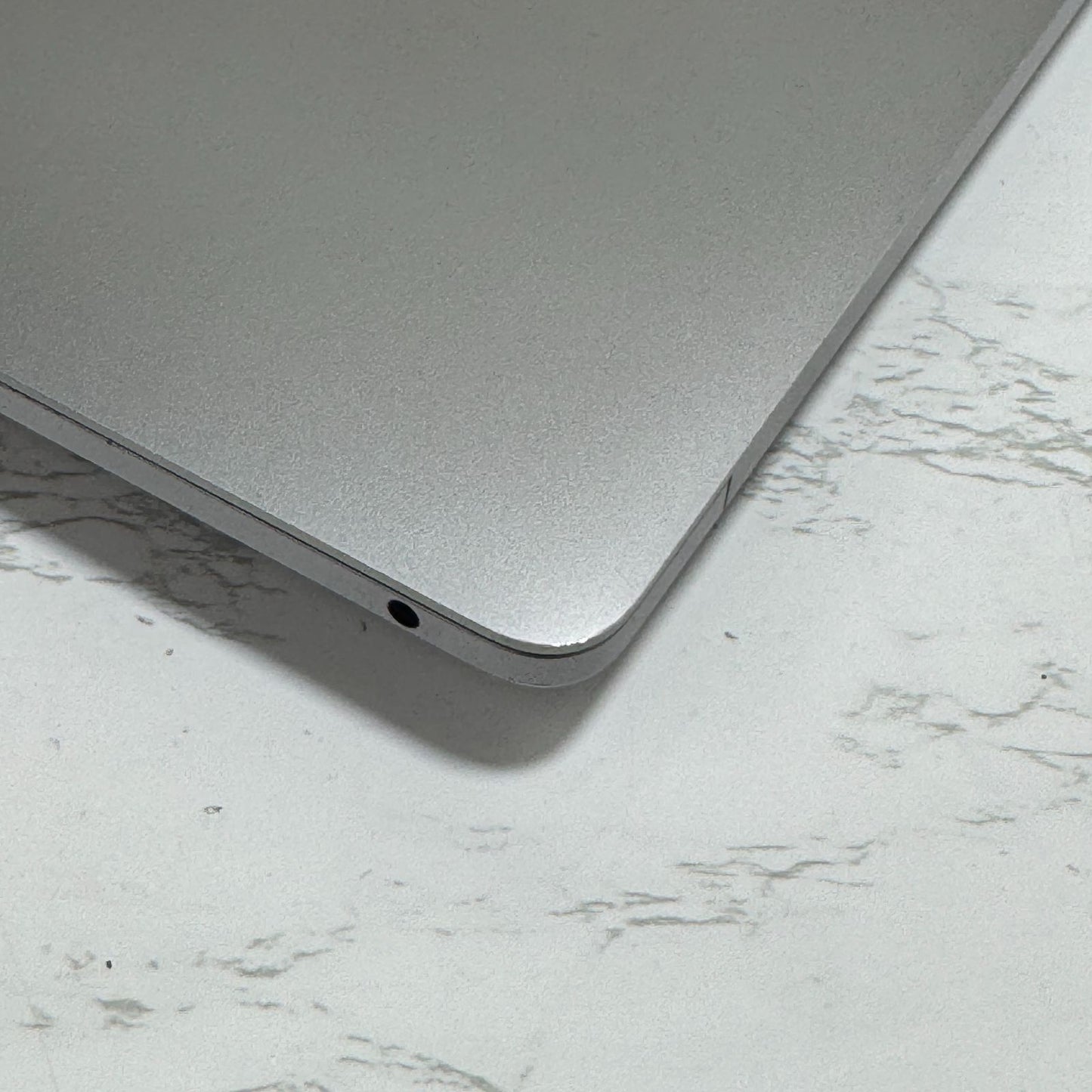 【汚れあり】【1週間保証】MacBook Pro 13インチ / 2020 / M1 / 16GB / 512GB 191681