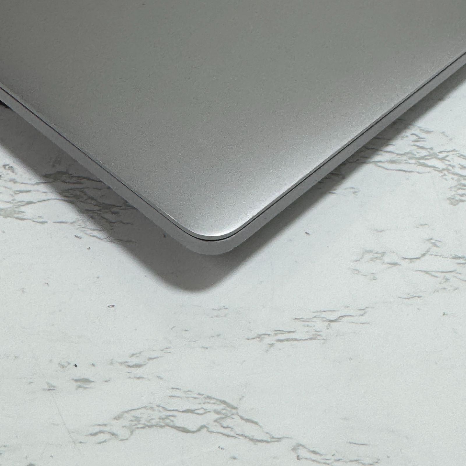 【美品】【1週間保証】MacBook Pro 13インチ / 2020 / M1 / 16GB / 512GB 191698