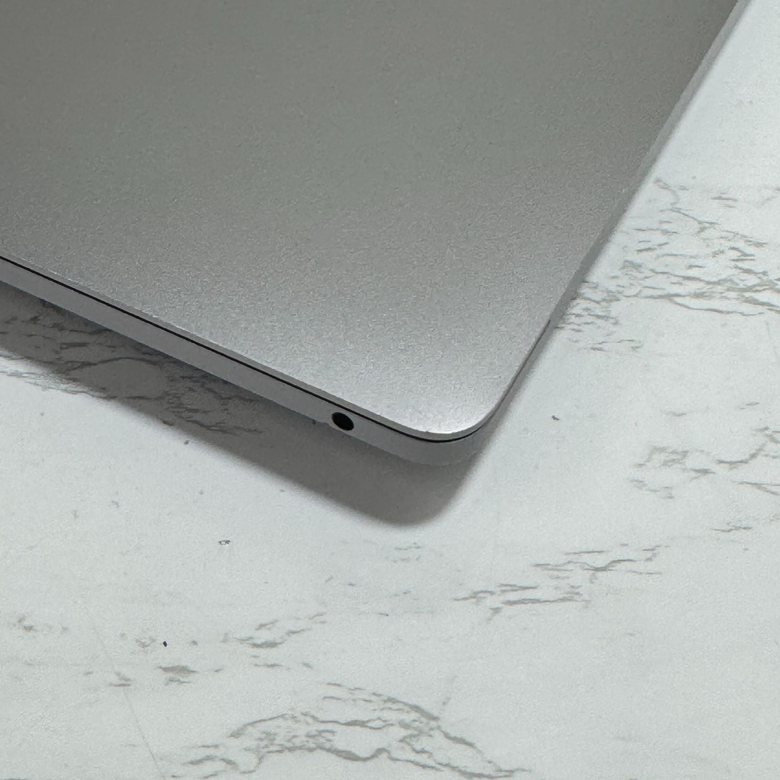 【美品】【1週間保証】MacBook Pro 13インチ / 2020 / M1 / 16GB / 512GB 191698