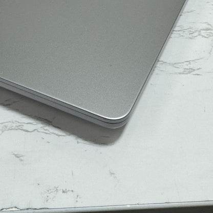 【凹み大あり】【1週間保証】MacBook Air 13インチ / 2022 / M2 / 16GB / 512GB 191450