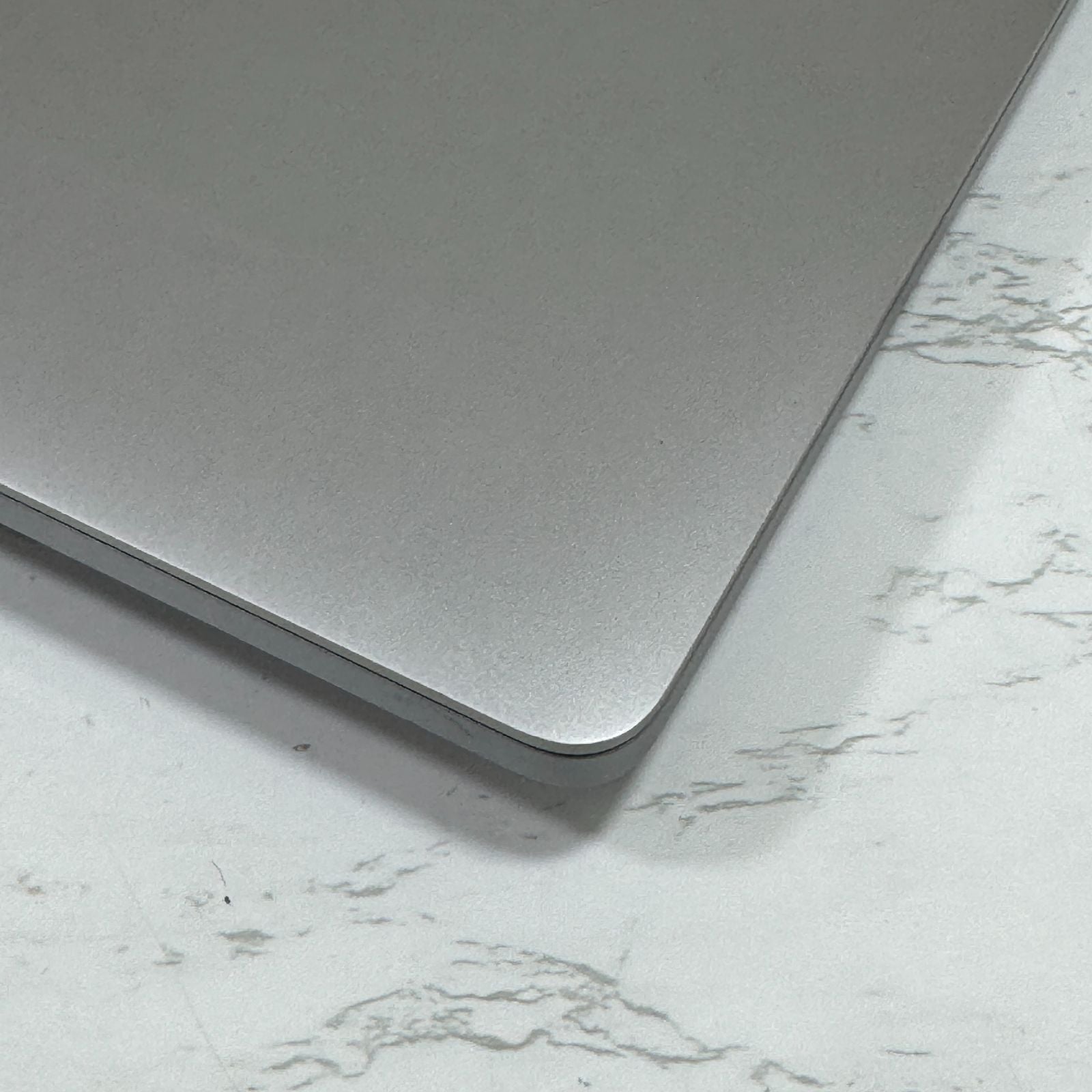 【良品】【1週間保証】MacBook Pro 16インチ / 2019 / Core i9 9980HK / 32GB / 1TB 191363