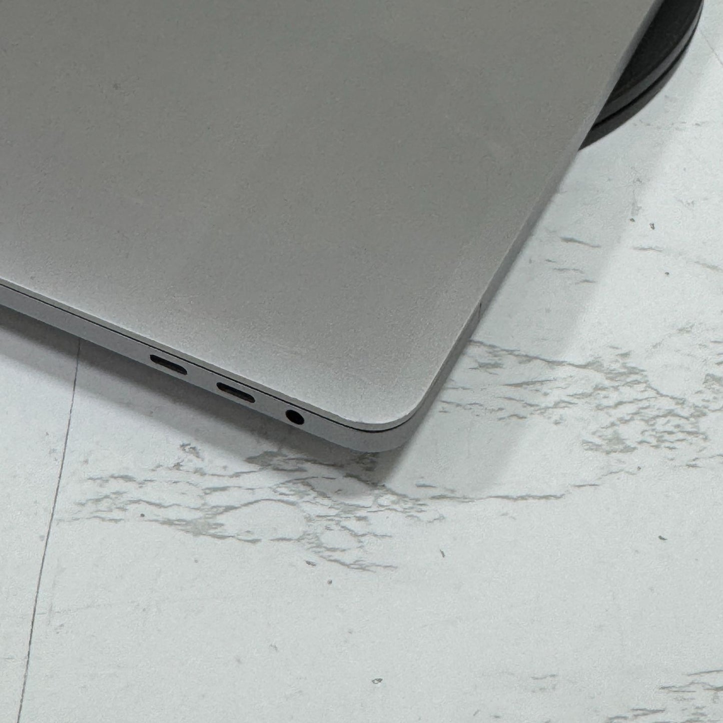 【良品】【1週間保証】MacBook Pro 16インチ / 2019 / Core i9 9980HK / 32GB / 1TB 191363