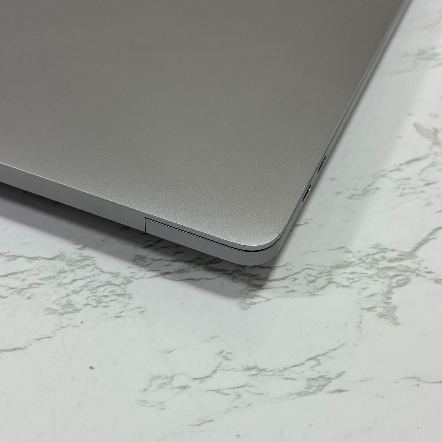 【良品】【1週間保証】MacBook Pro 16インチ / 2019 / Core i9 9980HK / 32GB / 1TB 191363