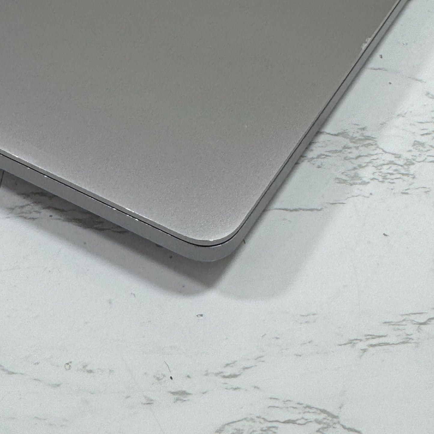 【良品】【1週間保証】MacBook Pro 16インチ / 2019 / Core i9 9980HK / 32GB / 1TB 191379