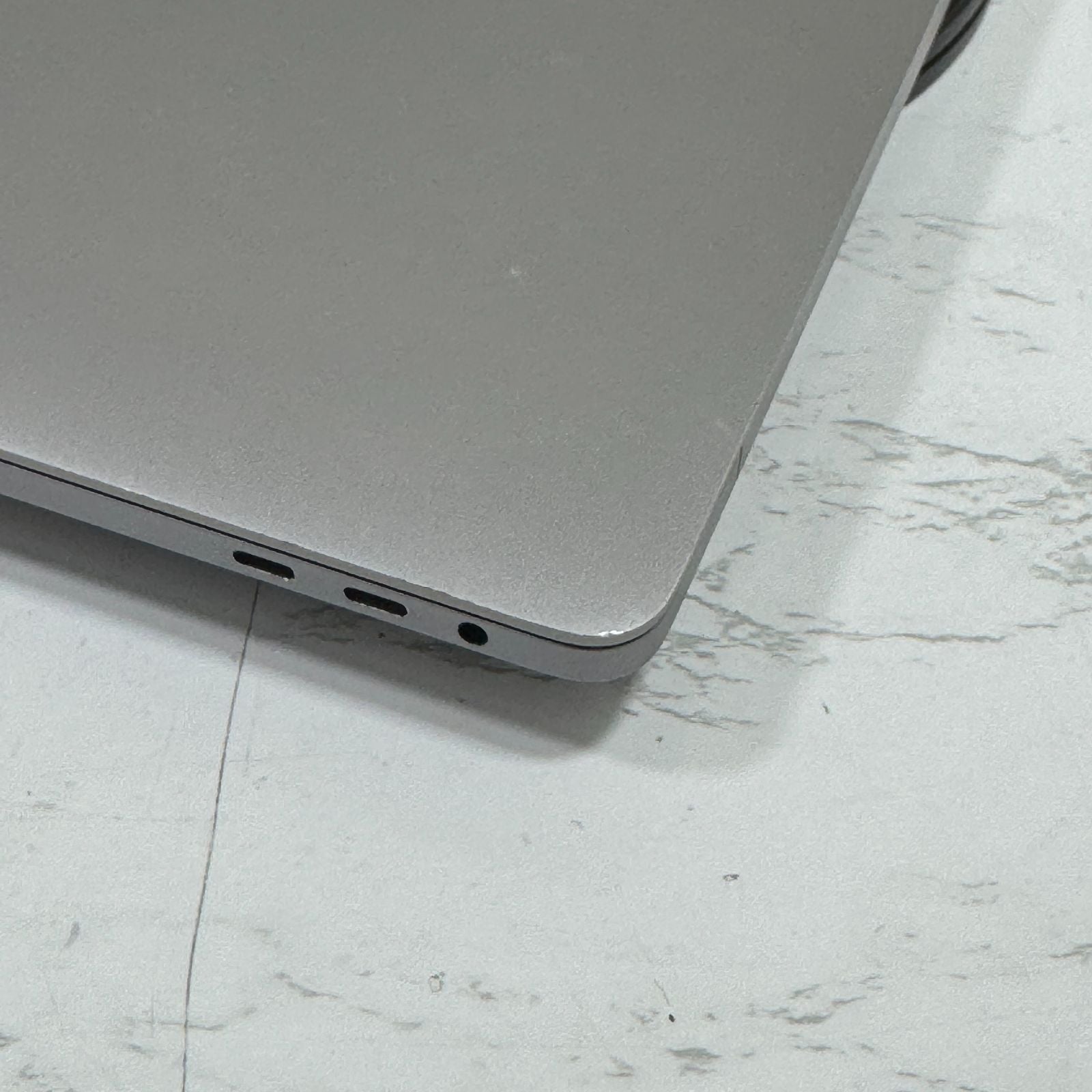 【良品】【1週間保証】MacBook Pro 16インチ / 2019 / Core i9 9980HK / 32GB / 1TB 191379