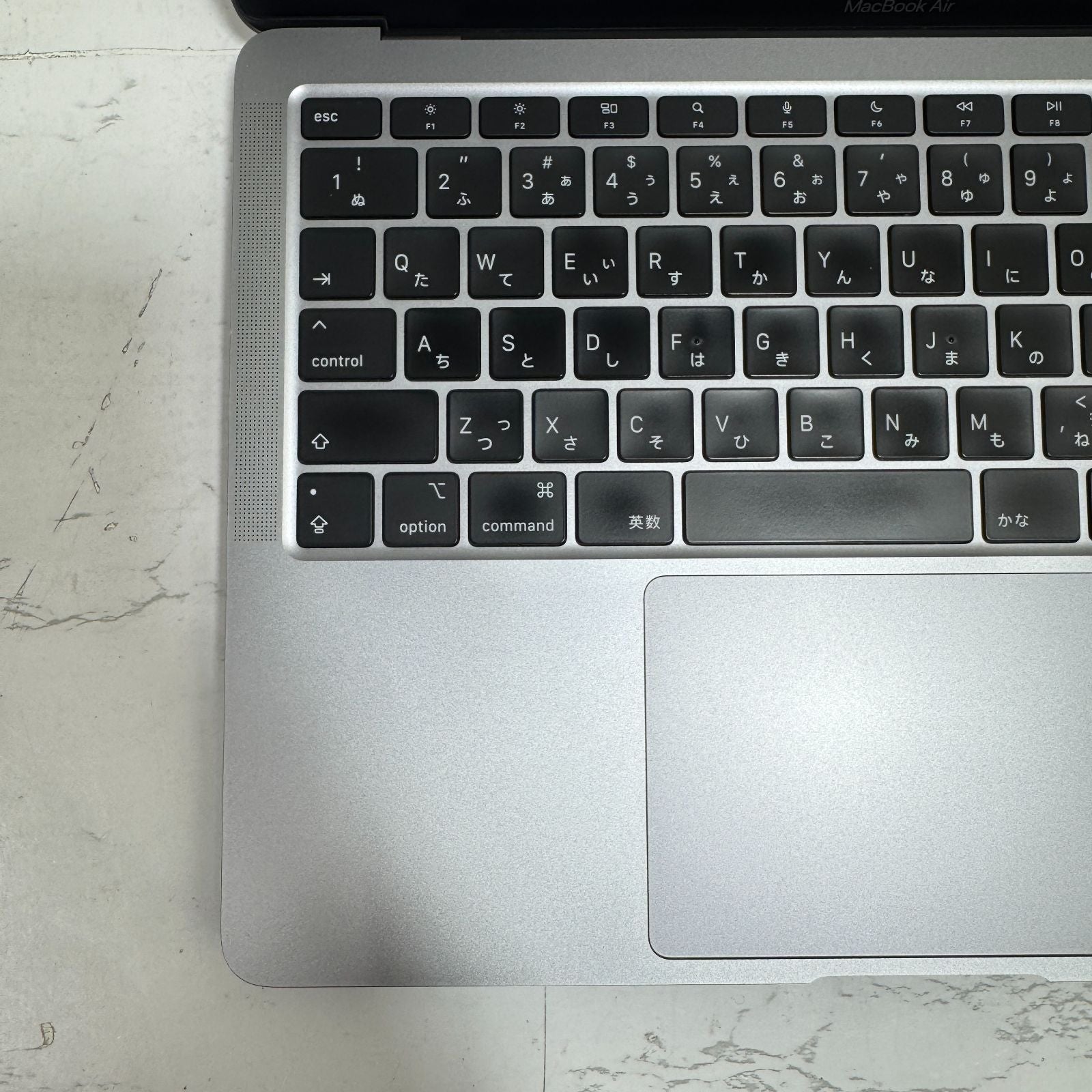 【良品】【1週間保証】MacBook Air 13インチ / 2020 / M1 / 16GB / 256GB 194130