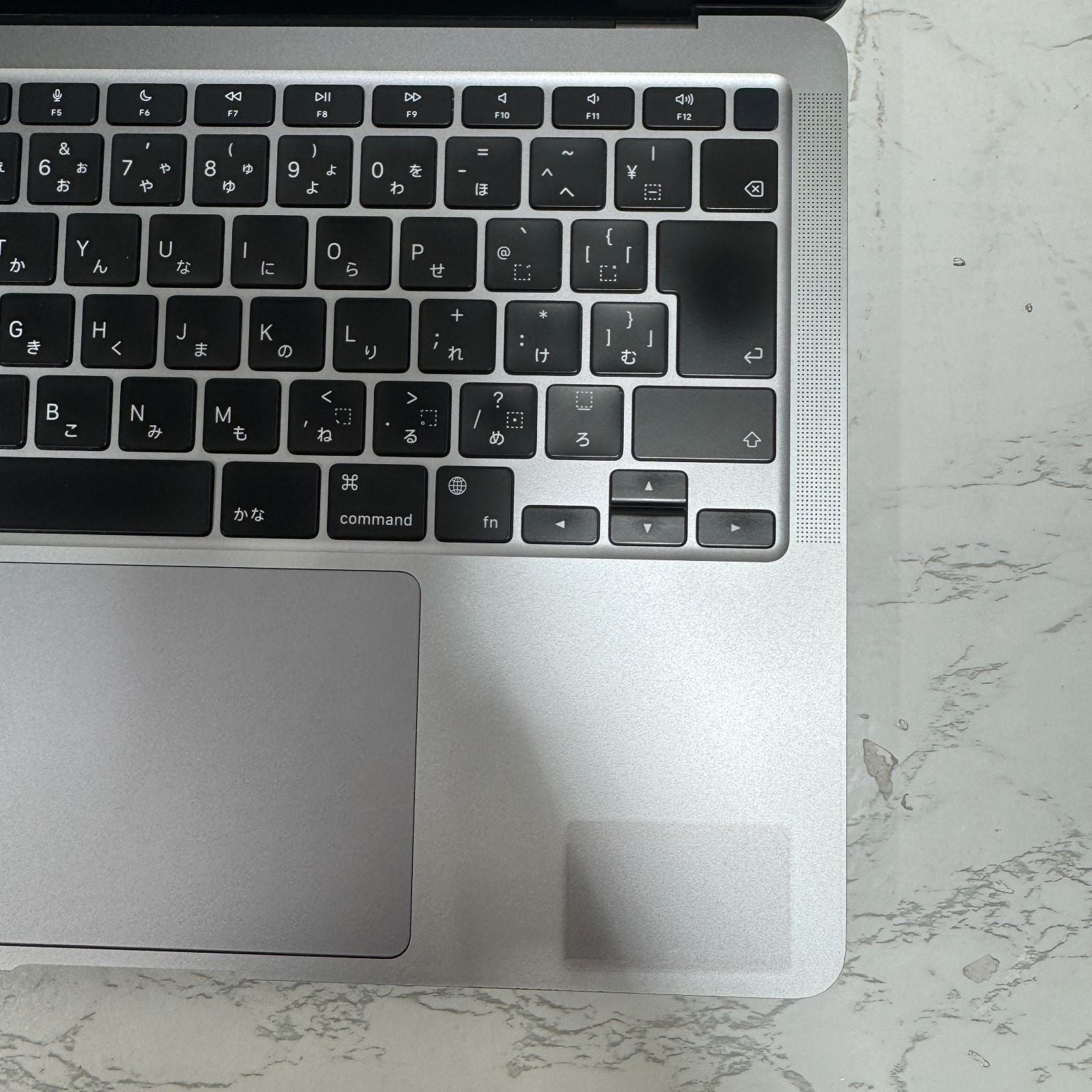 【良品】【1週間保証】MacBook Air 13インチ / 2020 / M1 / 16GB / 256GB 194130