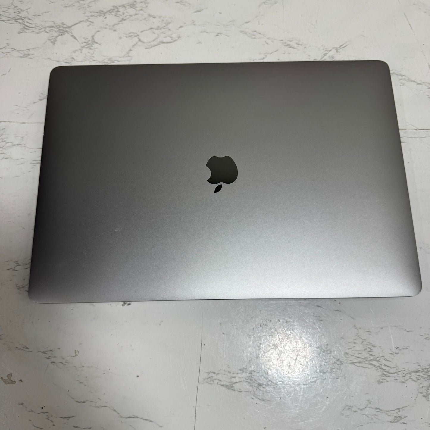 【良品】【1週間保証】MacBook Pro 16インチ / 2019 / Core i9 9980HK / 32GB / 1TB 191342