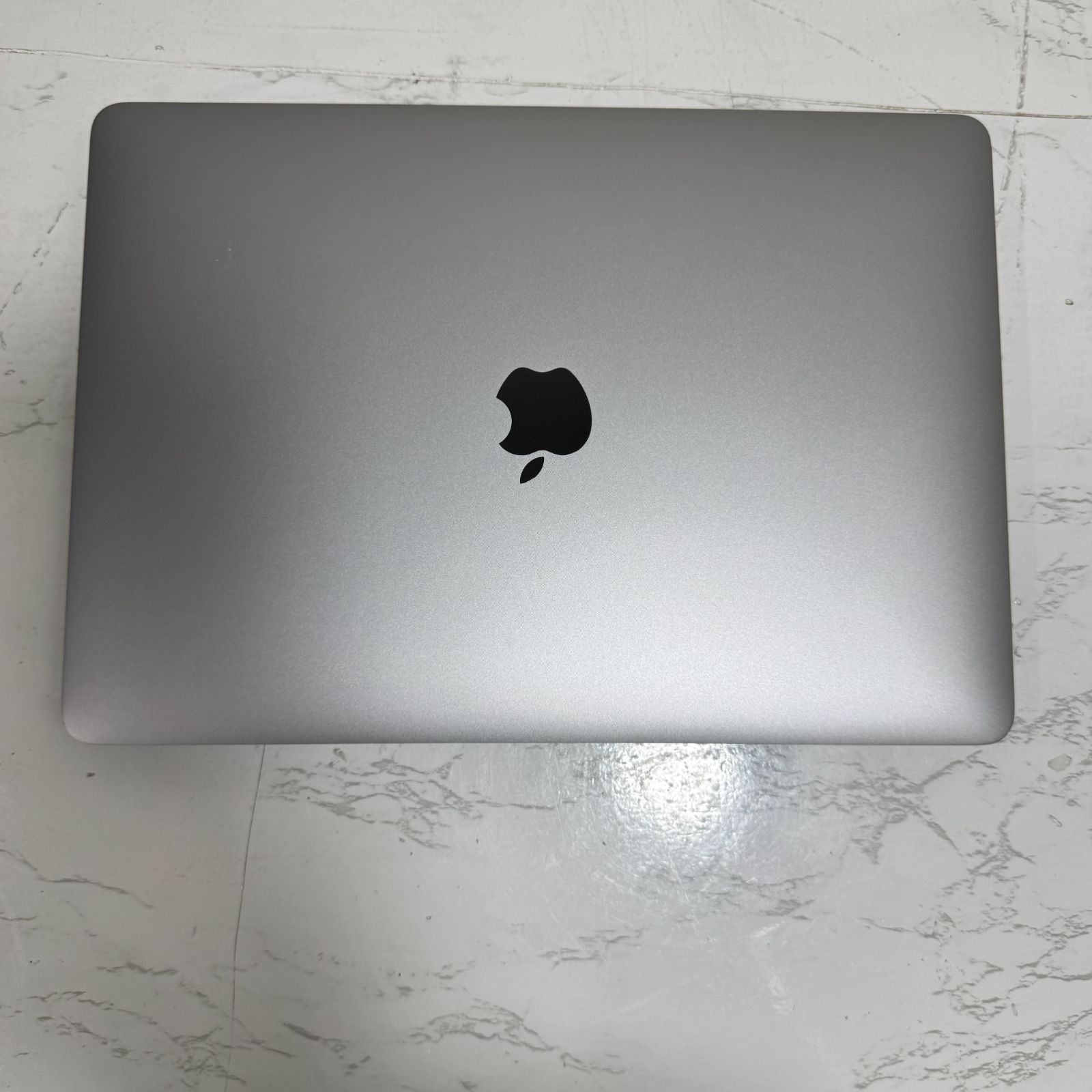 【良品】【1週間保証】MacBook Air 13インチ / 2020 / M1 / 16GB / 256GB 194117
