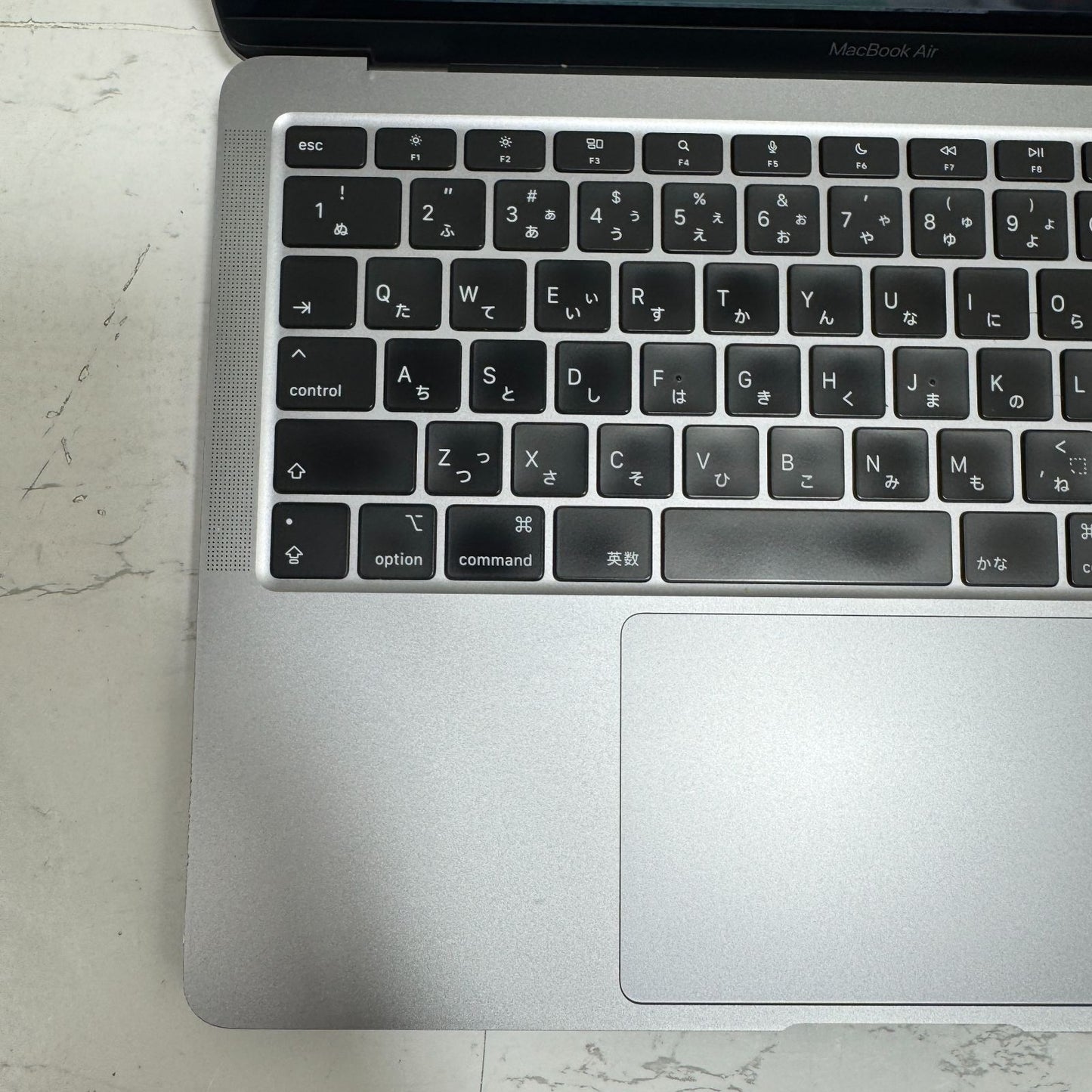 【良品】【1週間保証】MacBook Air 13インチ / 2020 / M1 / 16GB / 256GB 194117