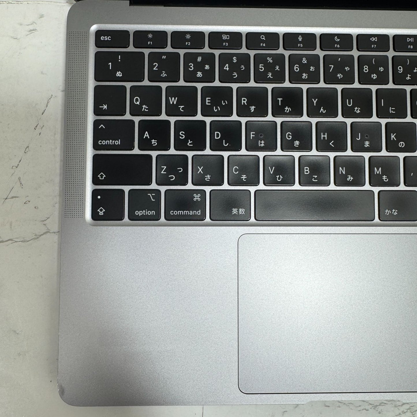 【良品】【1週間保証】MacBook Air 13インチ / 2020 / M1 / 16GB / 256GB 194132